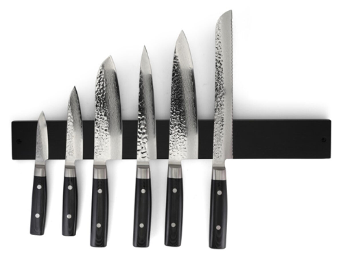 børn attribut forskel Yaxell Zen sæt med 6 knive og magnetskinne sort -