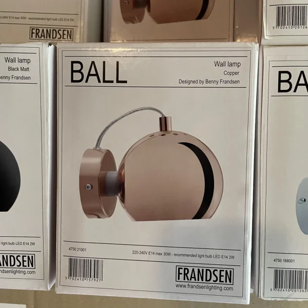 Ball væg lampe cubber