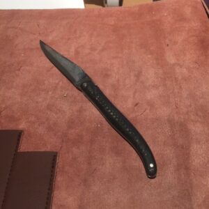 laguiole en aubrac kniv med damaskus stål og carbon
